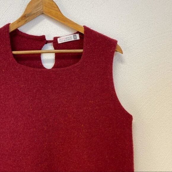 Fisherman Out Of Ireland Red Wool Top with Pockets Sz Small - Picture 2 of 5